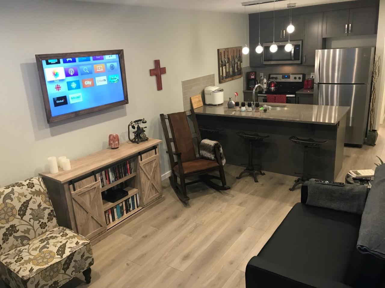 Home Sweet Condo YYC Dış mekan fotoğraf