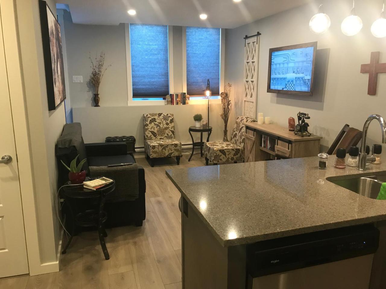 Home Sweet Condo YYC Dış mekan fotoğraf