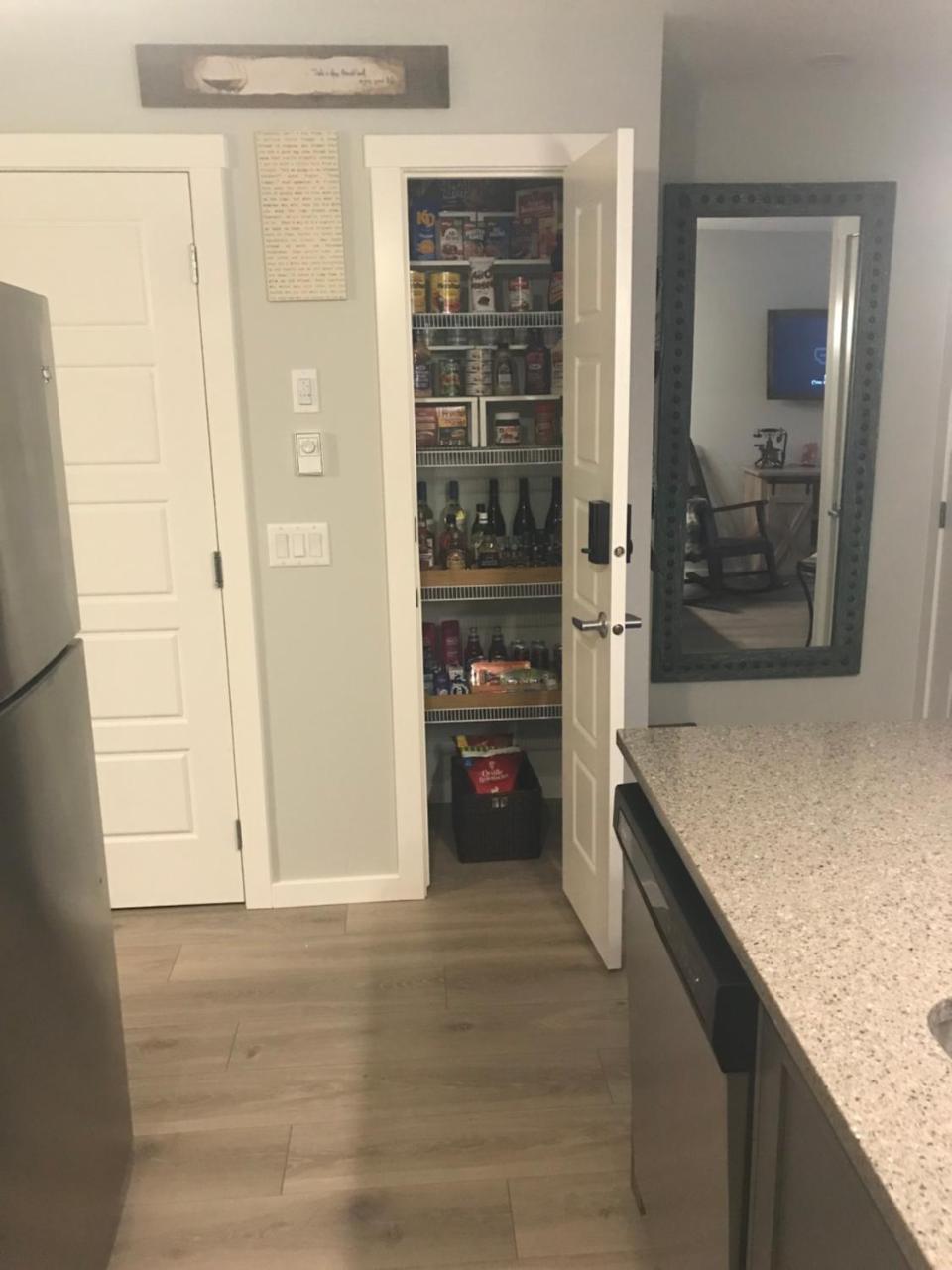 Home Sweet Condo YYC Dış mekan fotoğraf